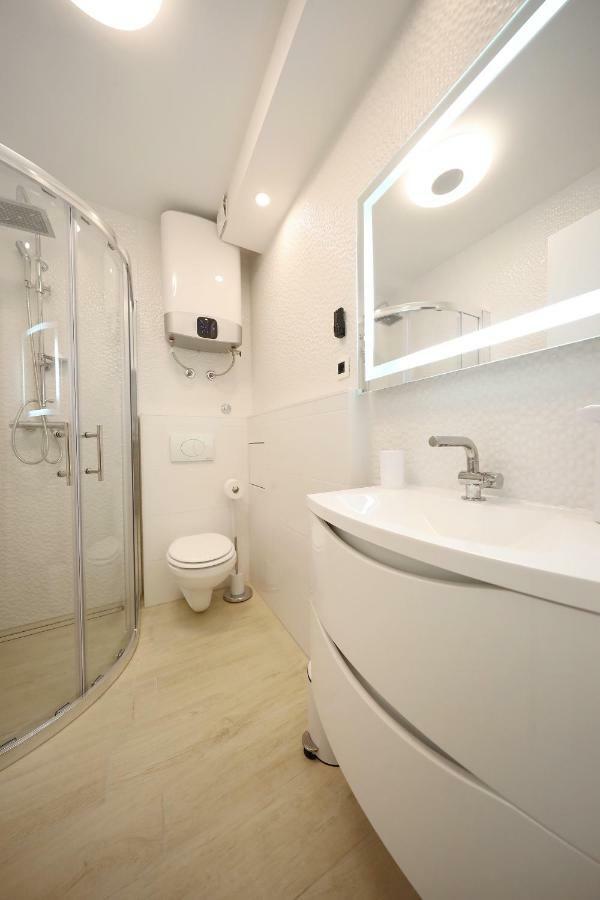City Marine Luxury Apartments ザダル エクステリア 写真